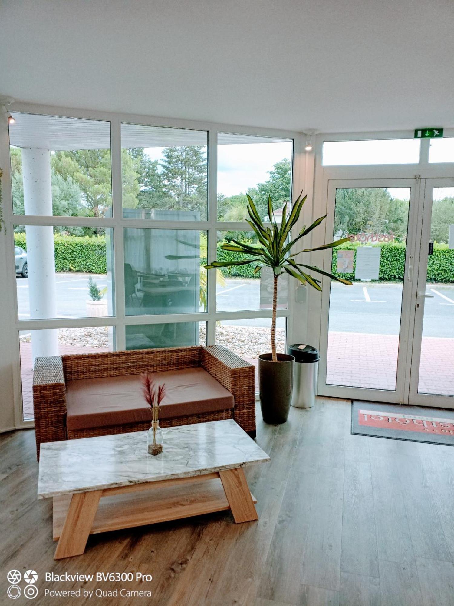 Fasthotel - Saint Emilion Est Montcaret Екстер'єр фото