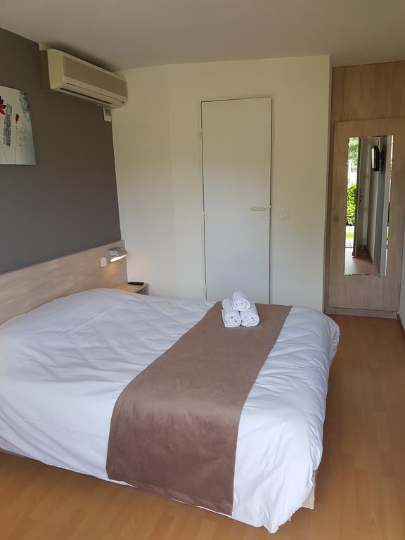 Fasthotel - Saint Emilion Est Montcaret Екстер'єр фото