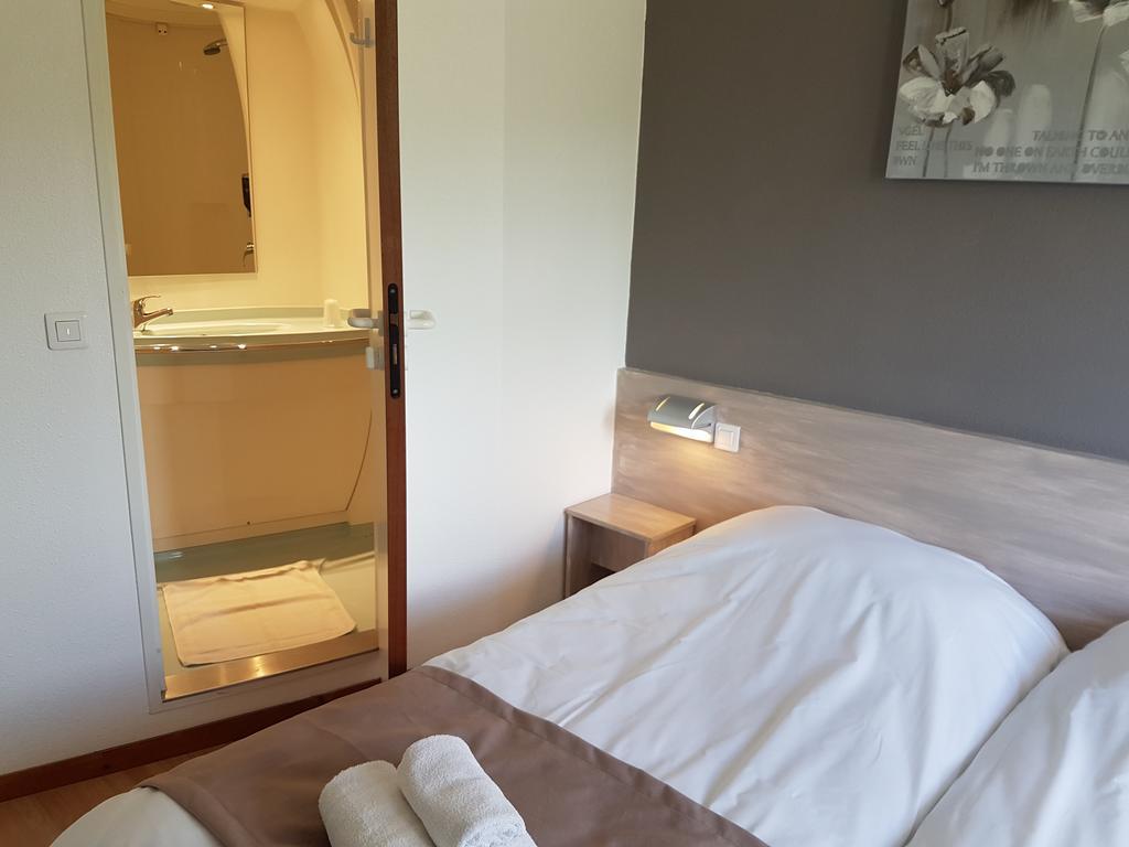 Fasthotel - Saint Emilion Est Montcaret Екстер'єр фото